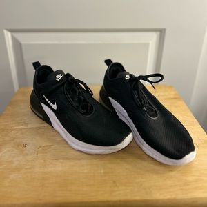 NIKE Air Running Shoes